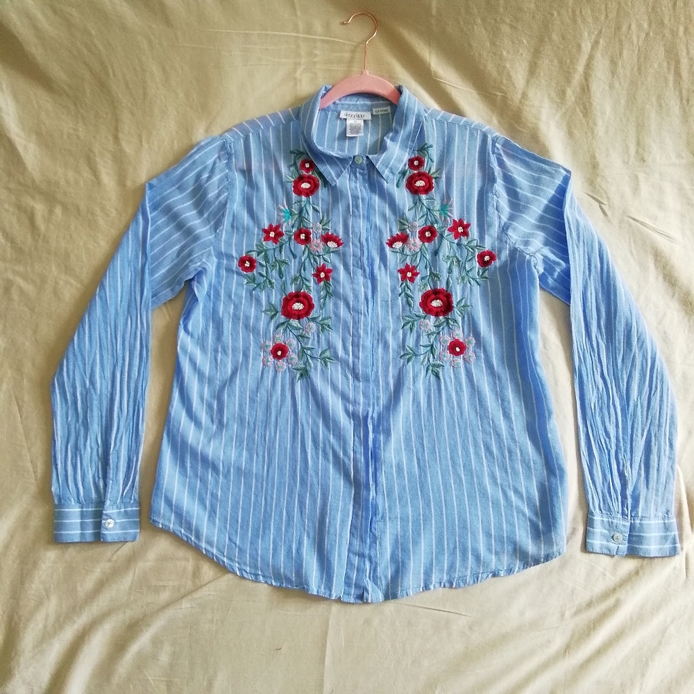dizzylizzy stripped embroidered shirt size XL